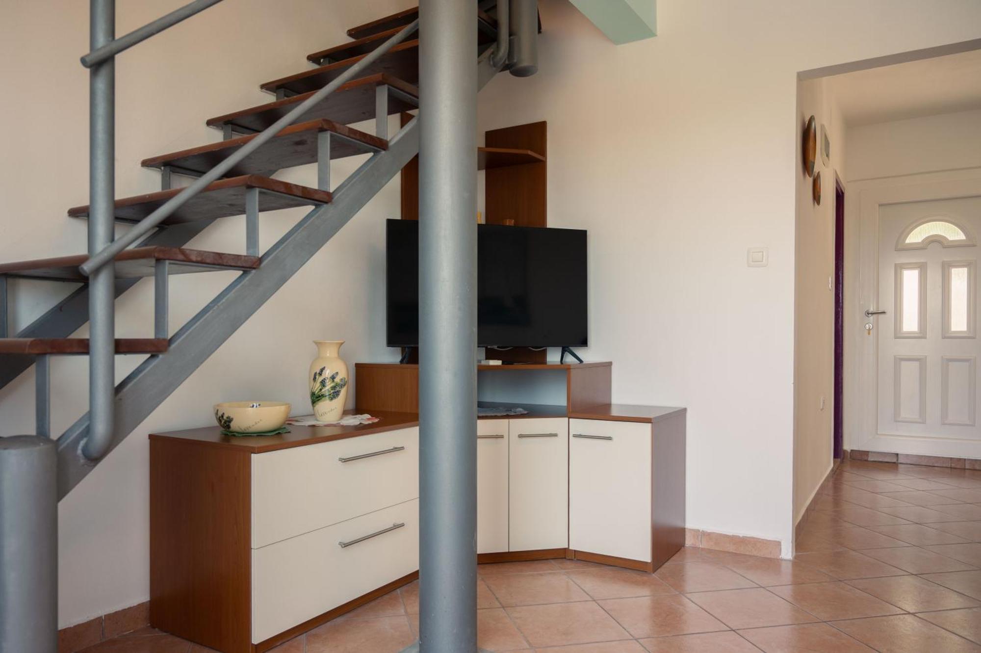 Alex Apartment Drenje  Bagian luar foto
